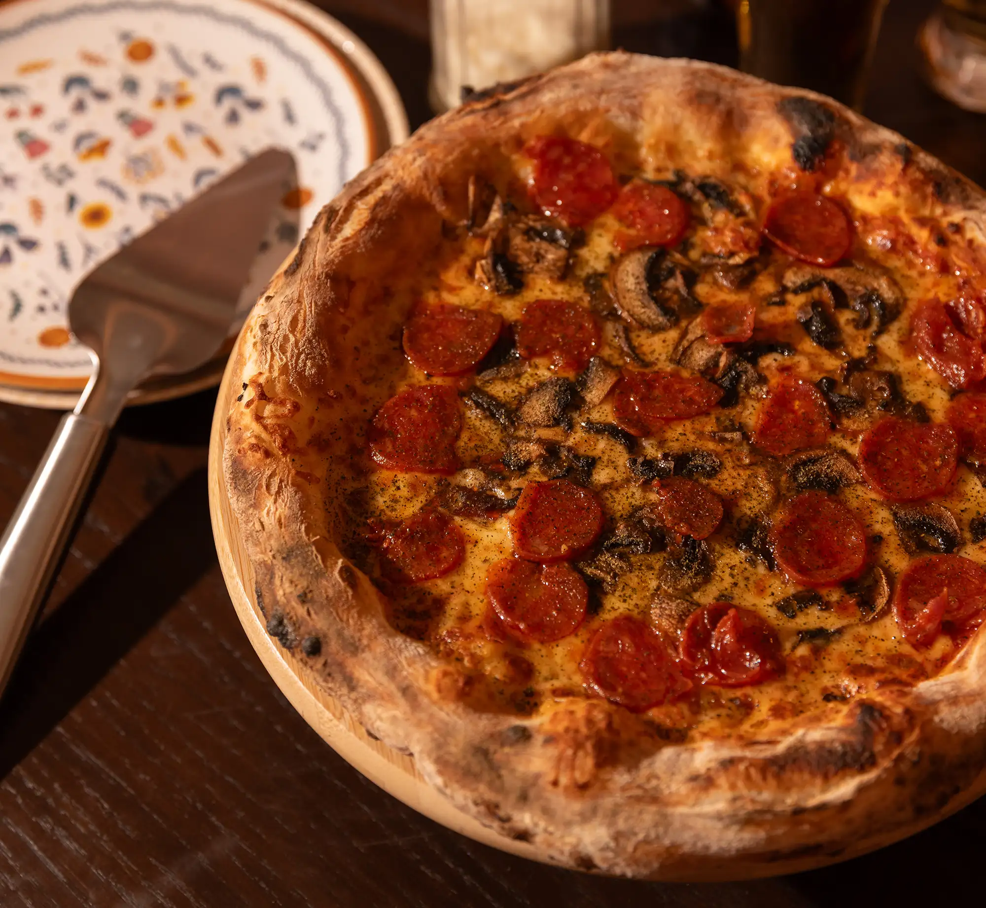 Pizza pepperoni (porc)